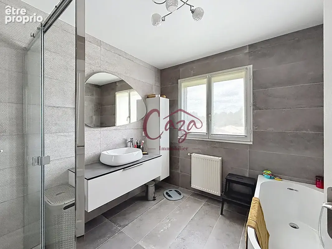 Maison secteur Camblanes Et Meynac 8 pièce(s) 227m2 - photo 9