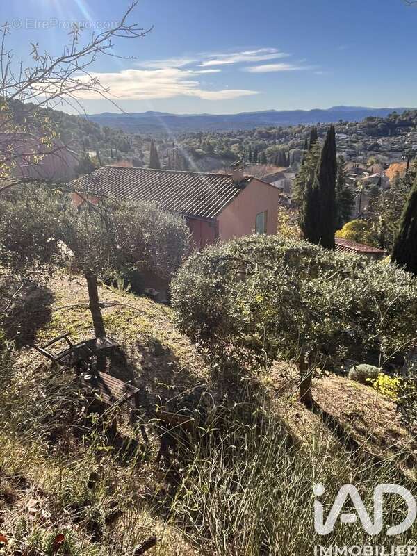 Photo 3 - Maison à COTIGNAC