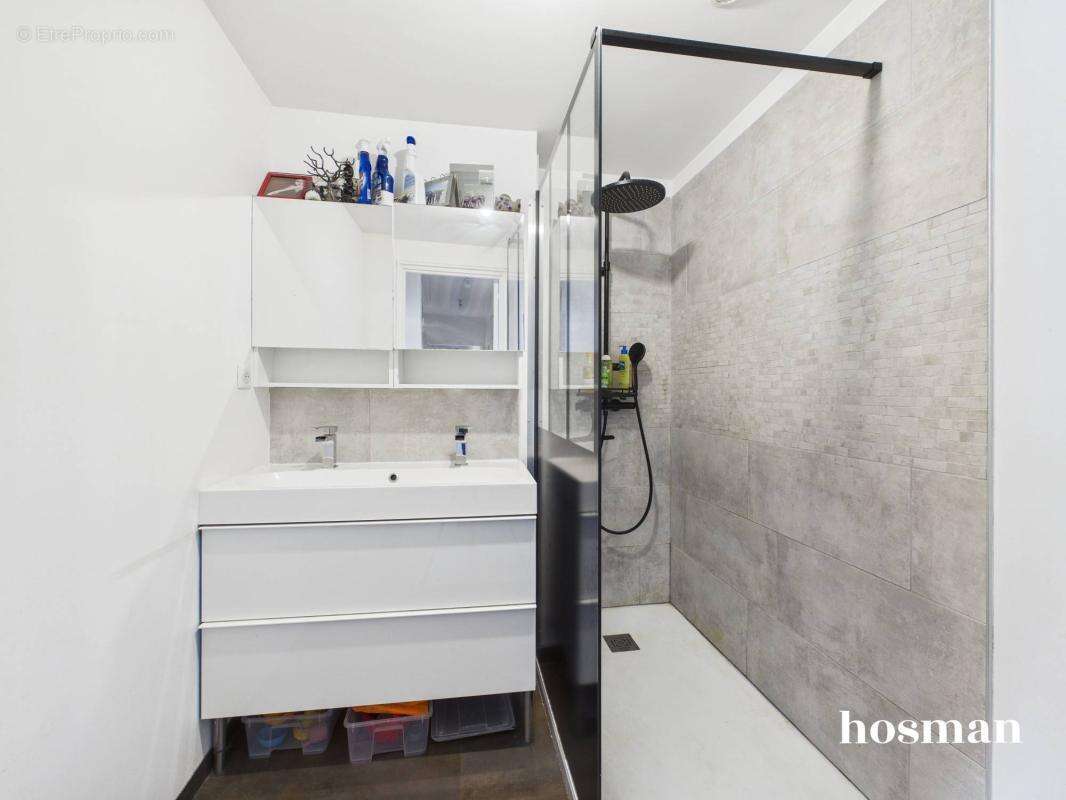 Appartement 3 pièces lumineux de 68m² - Balcons filants - Rue Saint Lazare, Lyon 7 -Saint-Louis-Jean Macé - photo 14