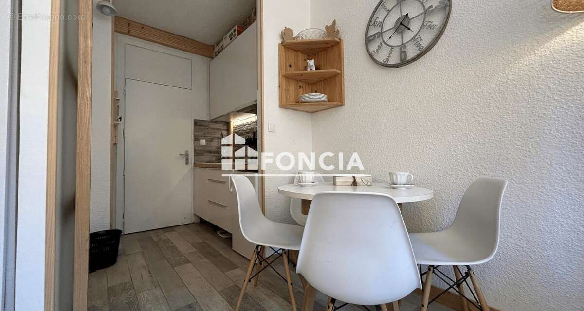 Appartement à LA SALLE-LES-ALPES