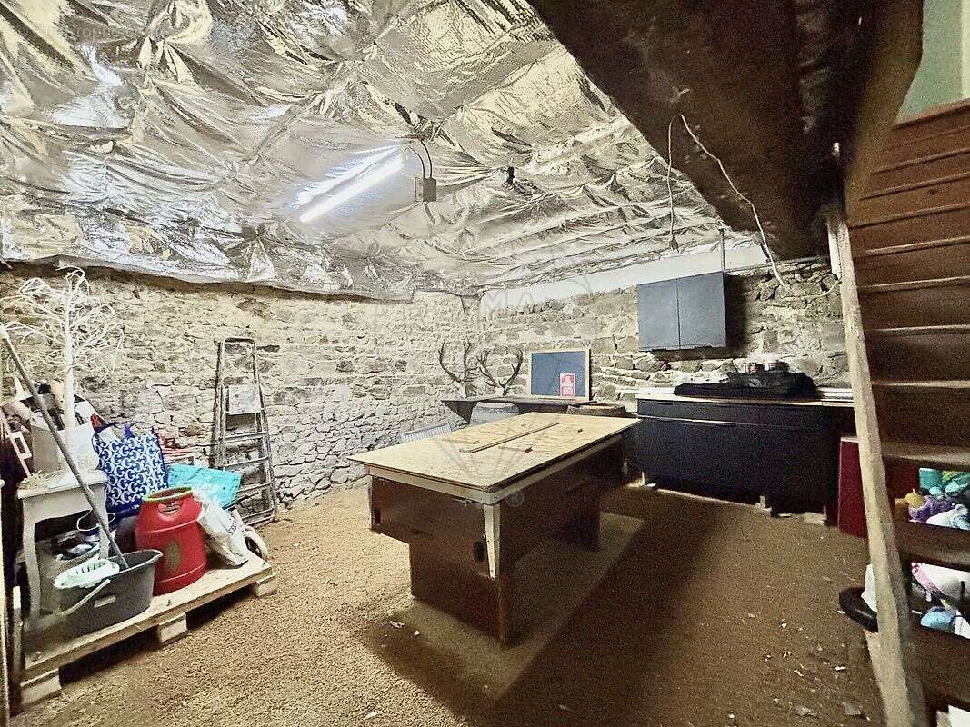 Maison à LE PERREON