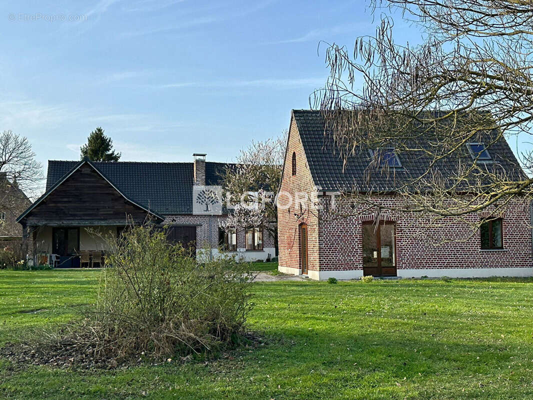 Maison à NOMAIN