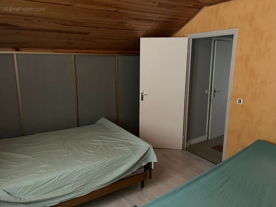 Maison à ANGLARDS-DE-SALERS