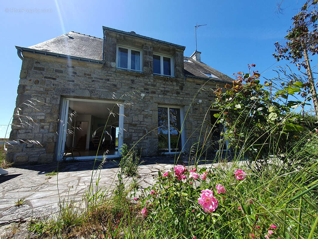 Maison à LOCMARIAQUER