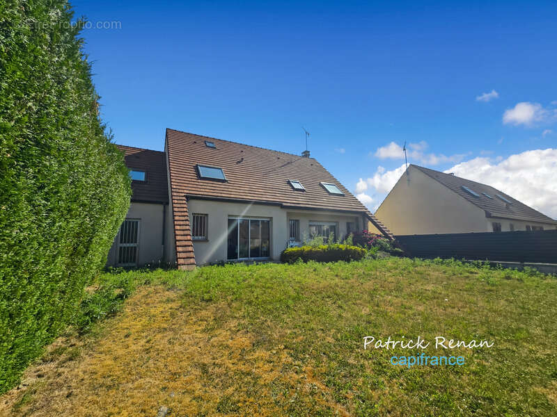 Maison à BOIS-D'ARCY