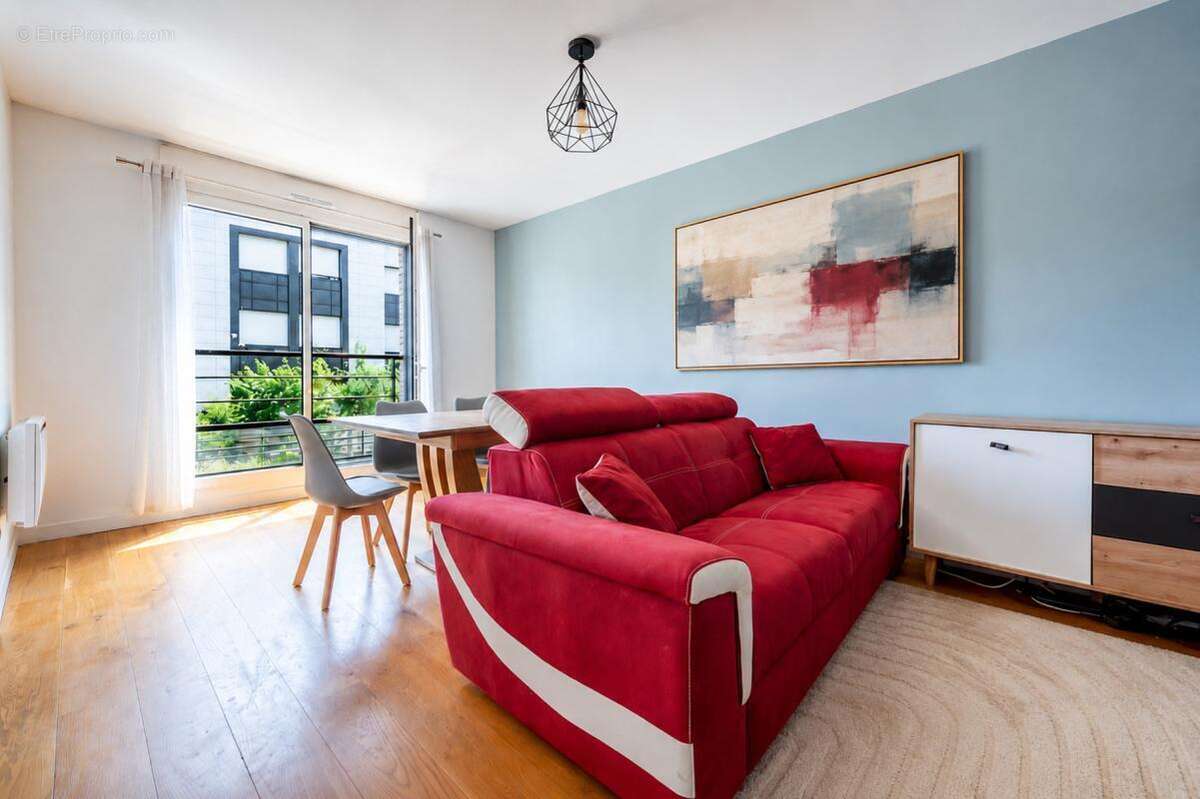 Appartement à SURESNES