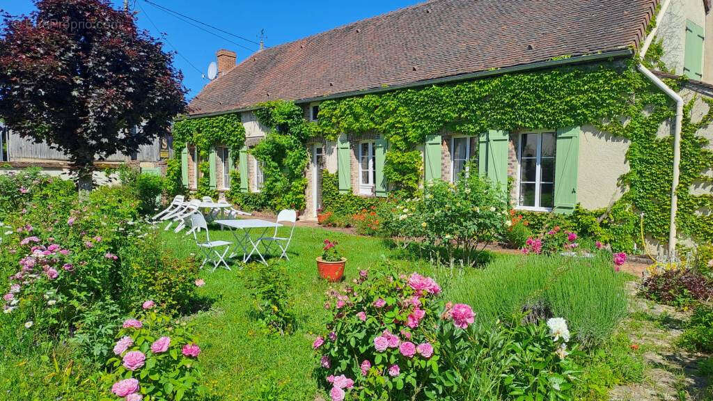 Maison à SENS