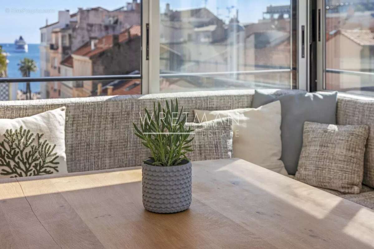 Appartement à CANNES