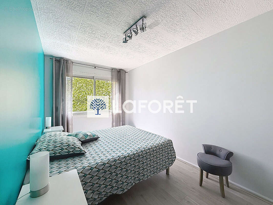 Appartement à DECINES-CHARPIEU