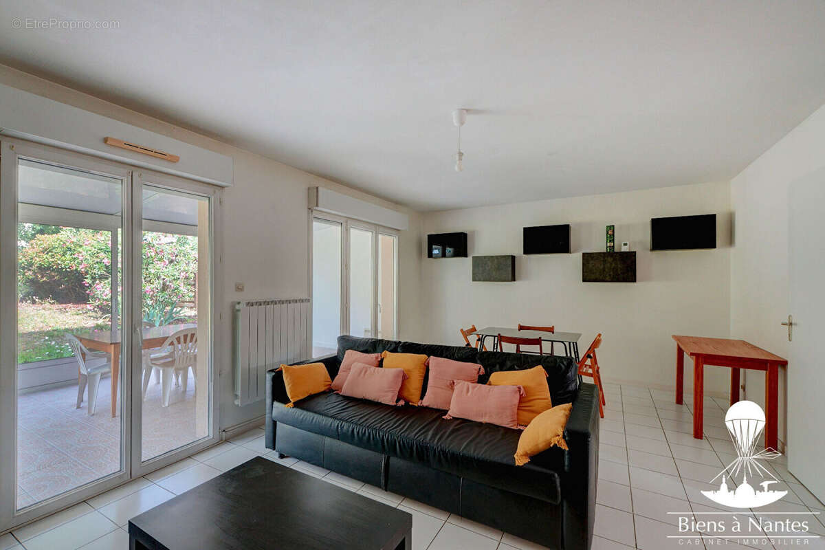 Maison 3 chambres, garage, jardin et veranda - photo 6