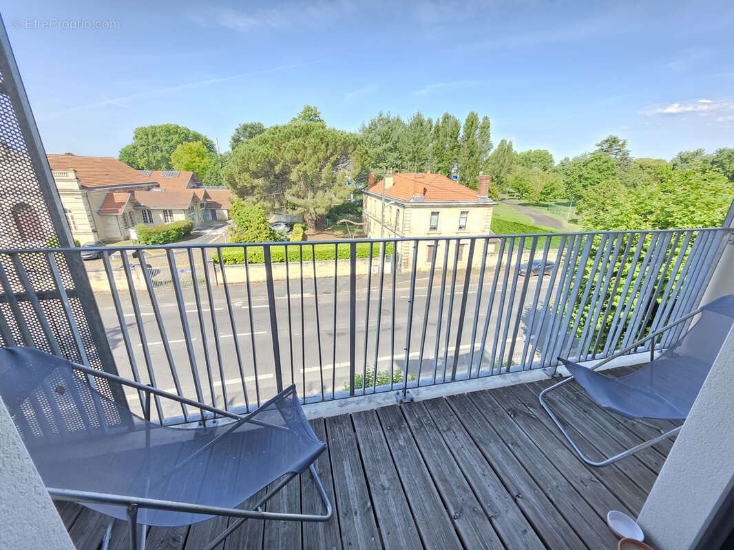 Appartement à BEGLES