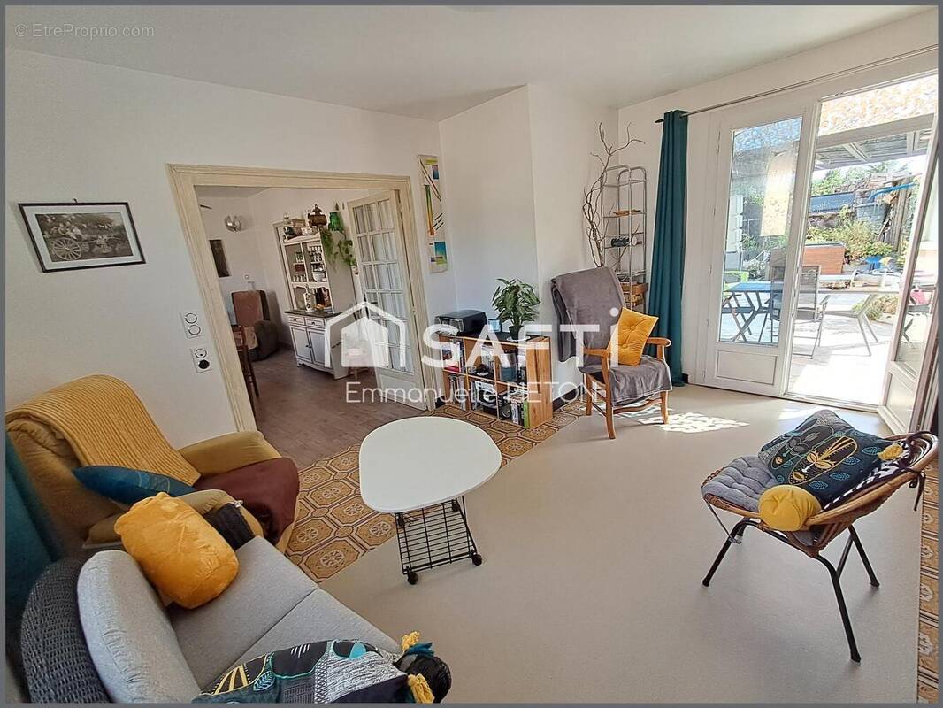 Photo 1 - Maison à YVERSAY