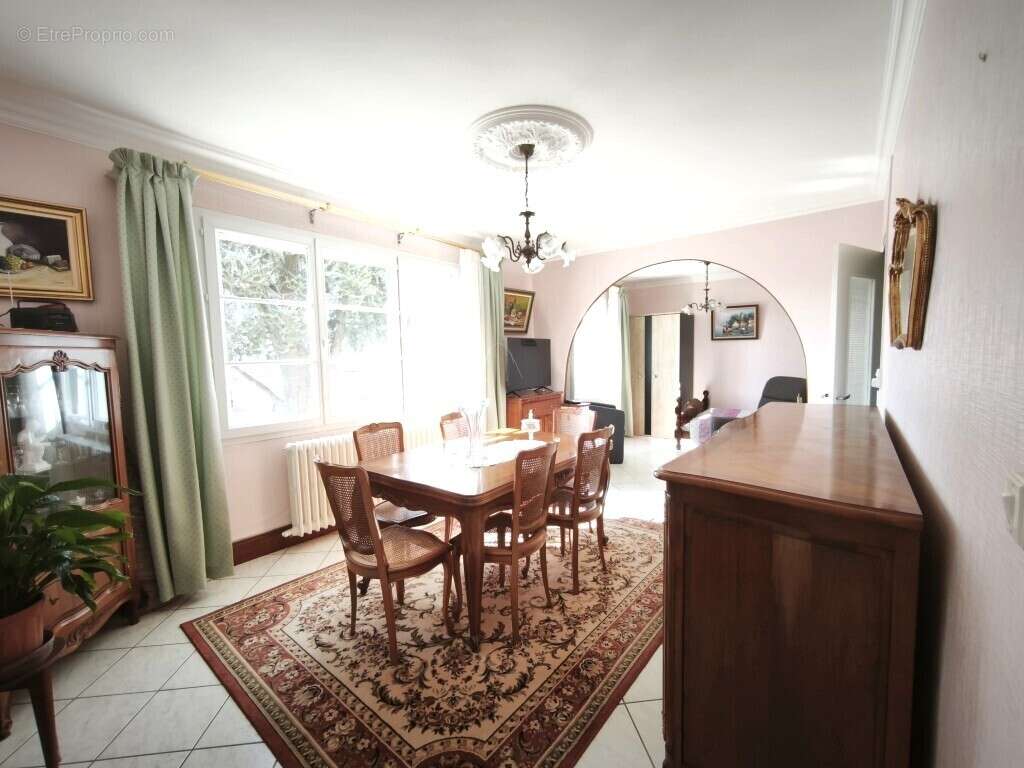 Maison à PONS