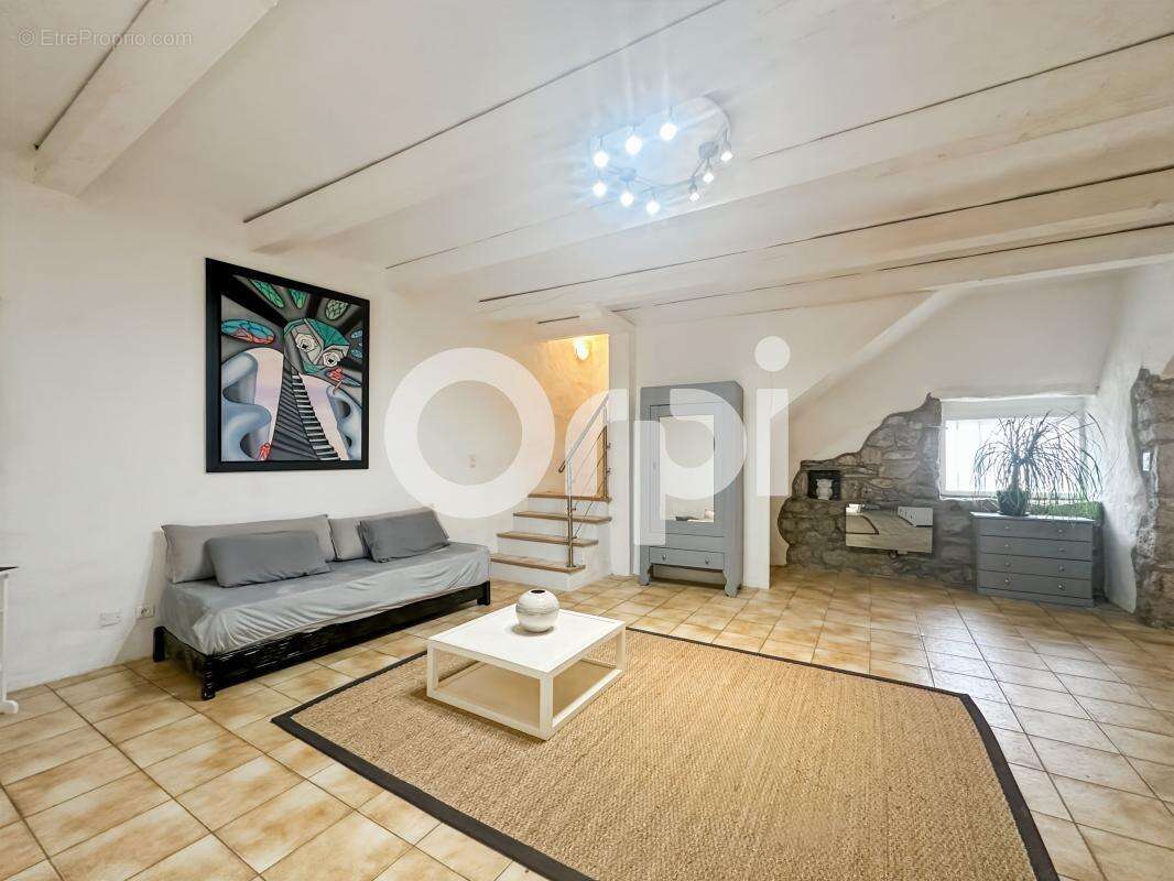 Grande maison dans village classé, avec cour arborée, proche Vallon Pont d'Arc - photo 17