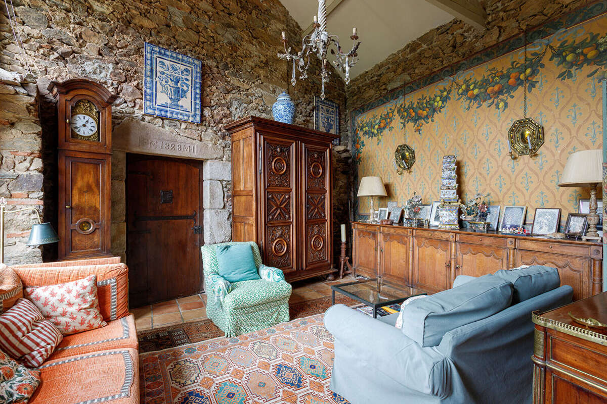 Maison à MONTIRAT