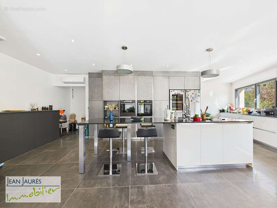 Maison Contemporaine sur Sainte Savine - photo 4