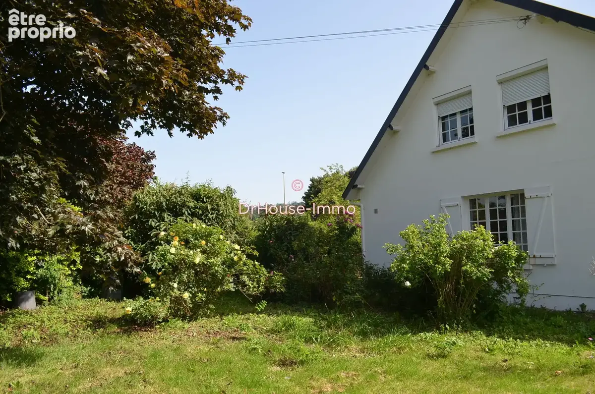 Maison 201 m² à Beaumont-Le-Roger  - photo 4