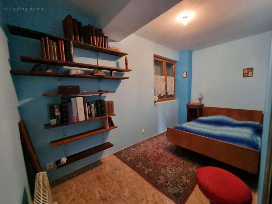 Maison à NAMPCELLES-LA-COUR