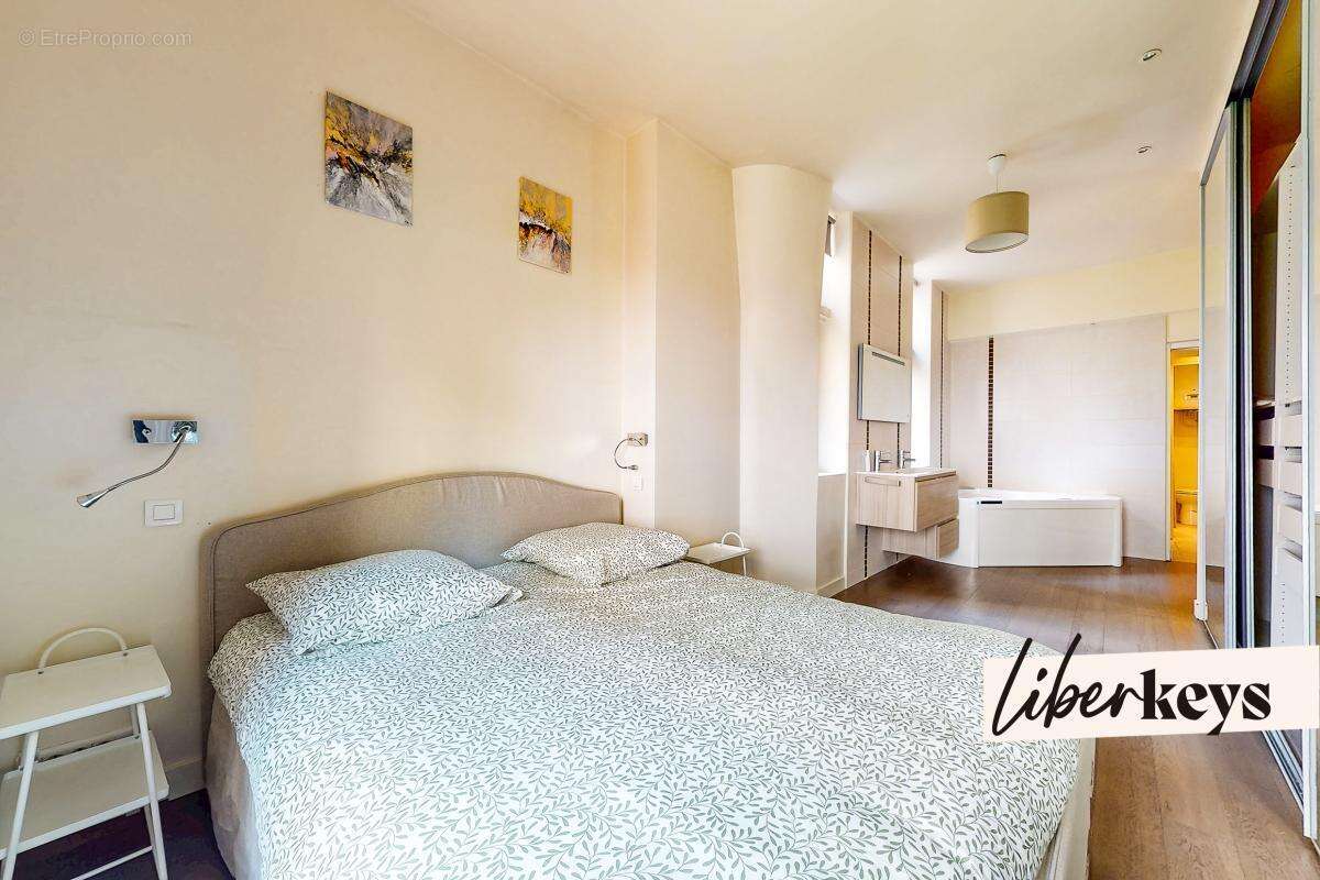 Appartement à LYON-1E