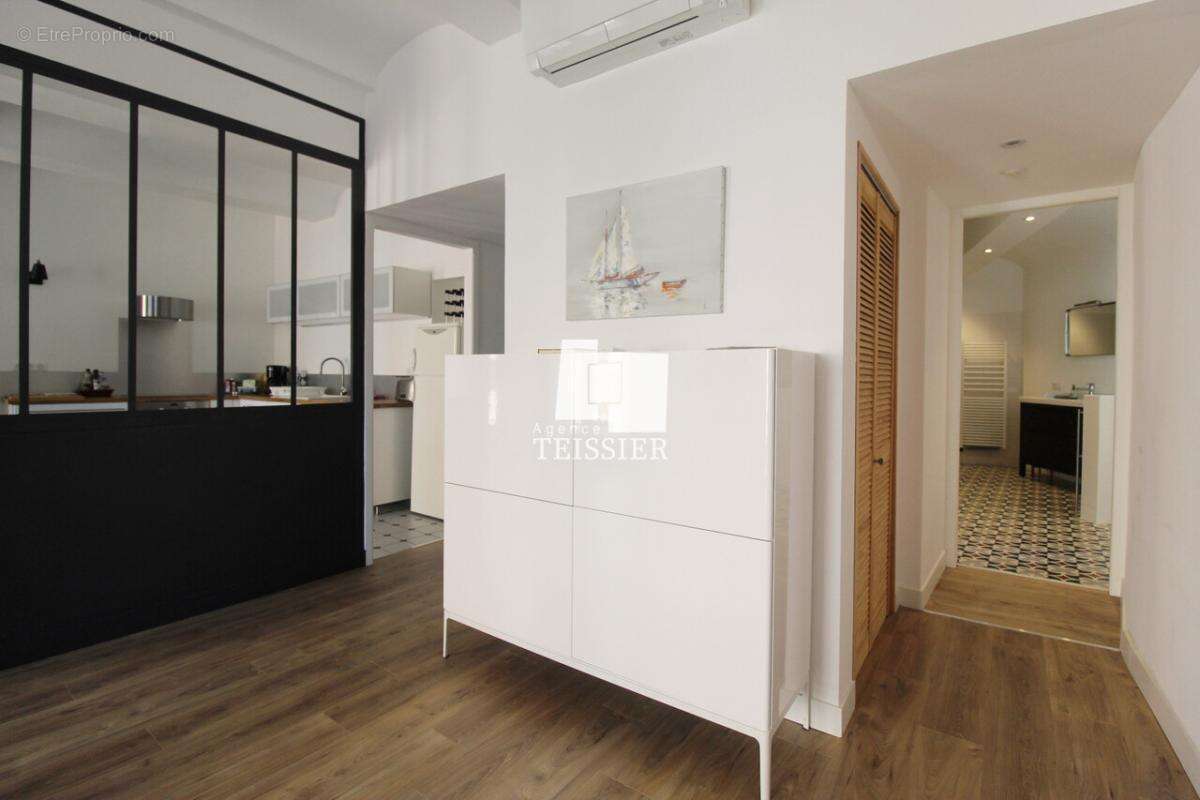 Appartement à LES VANS