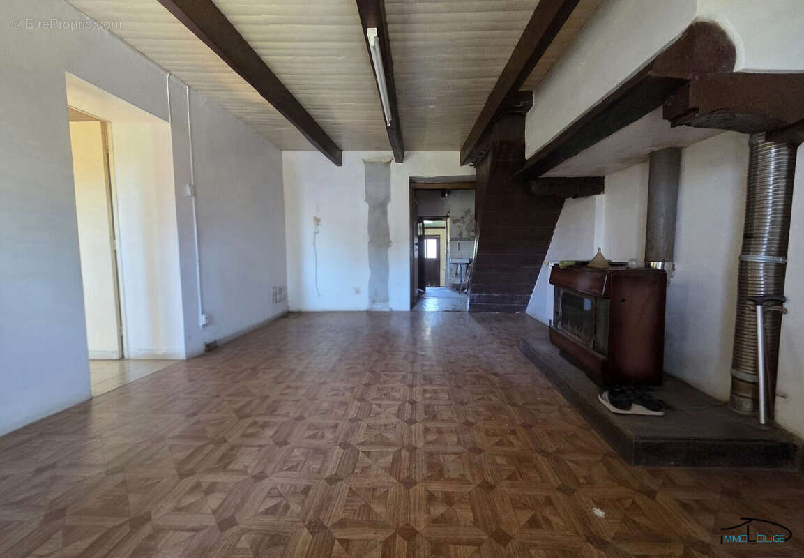 Maison 57 m² à Brandonnet  - photo 3