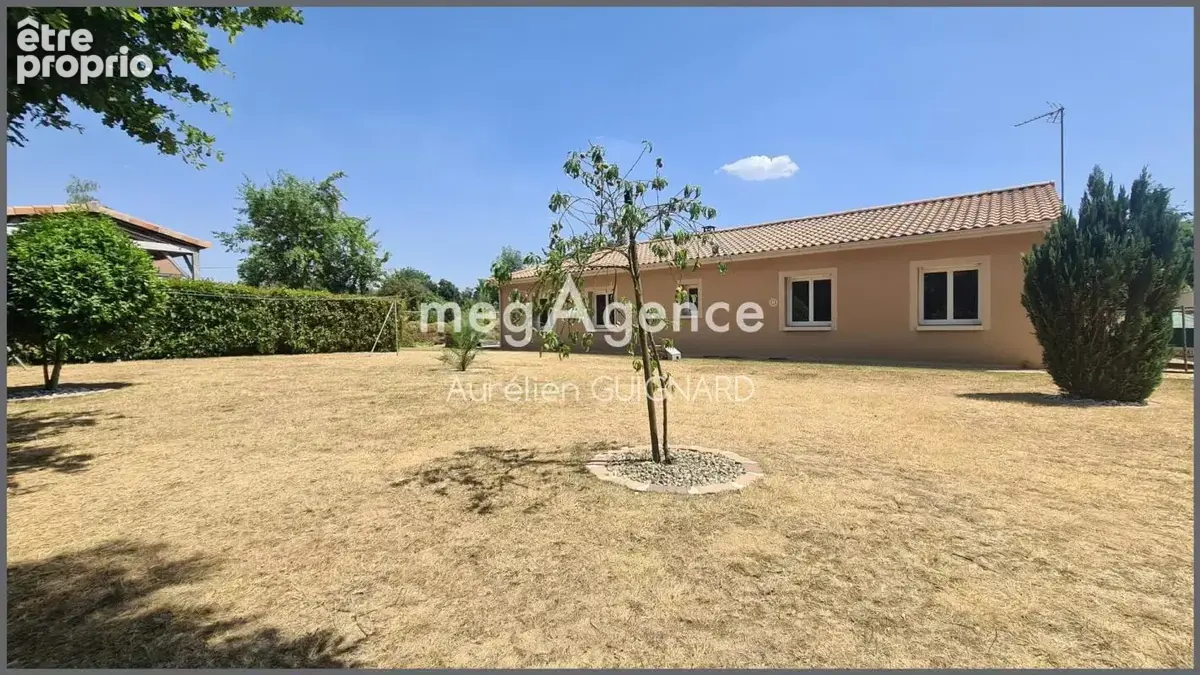 7 Chambres, double garage, jardin piscinable paysager - photo 19