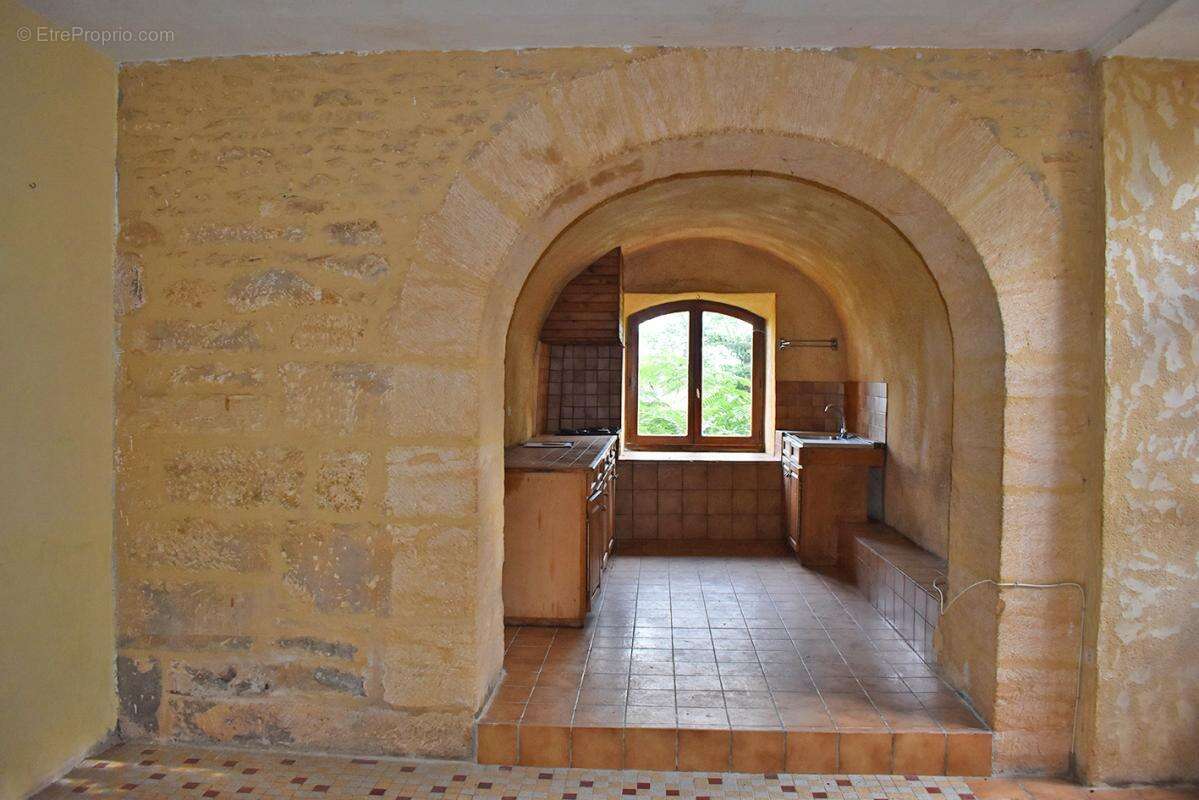 Corps de ferme Saint Genies 289 m2 - photo 15