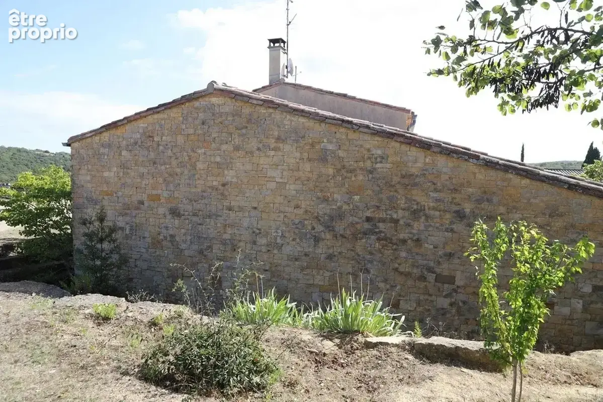Propriete sur 42ha - photo 12