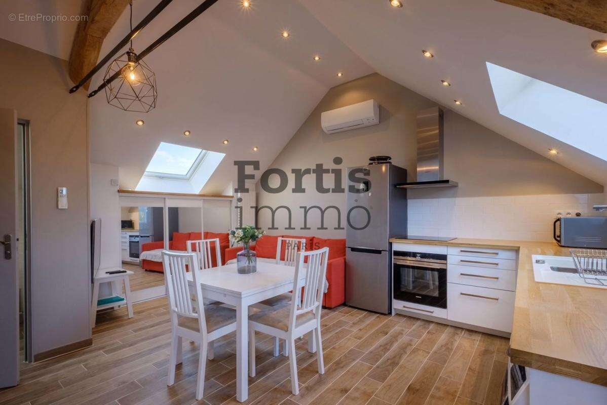 Maison à SAINT-GERMAIN-SUR-ECOLE