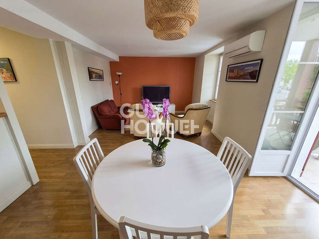 Appartement à CAMBO-LES-BAINS