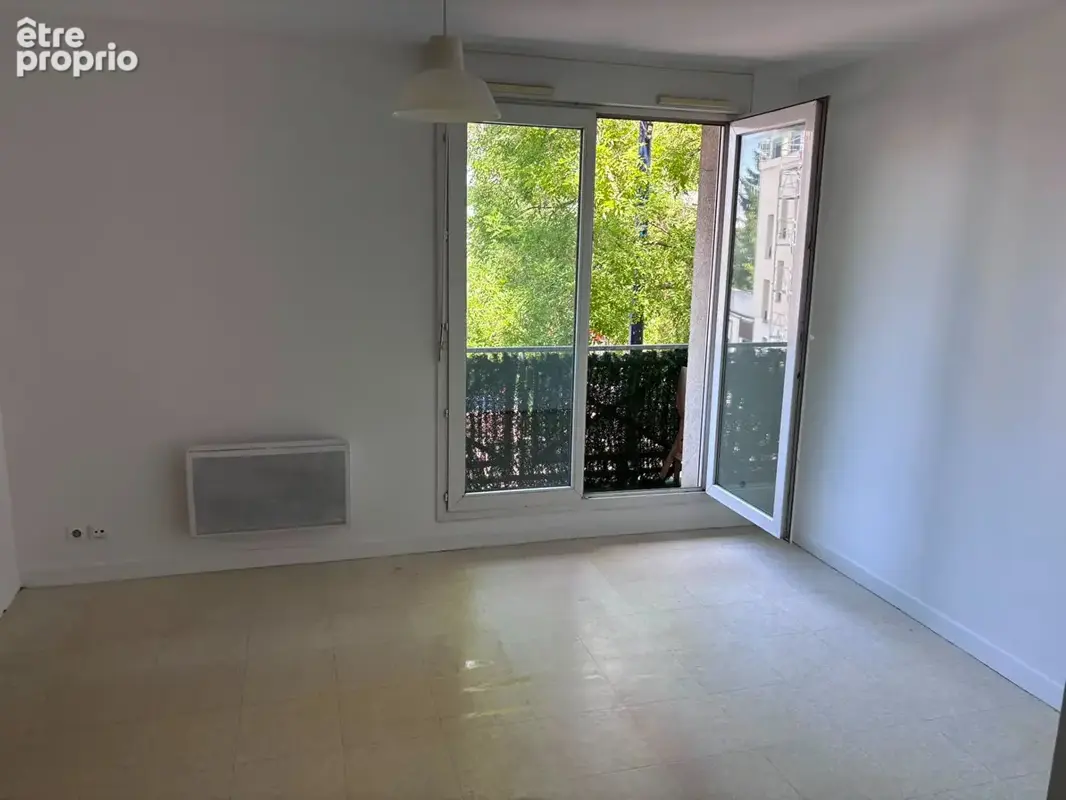 DRANCY-RER- Appartement Drancy 1 pièce(s) 23 m2-Balcon2,50 m2 - photo 2