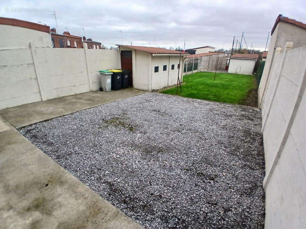 Maison à NEUVILLE-SAINT-REMY