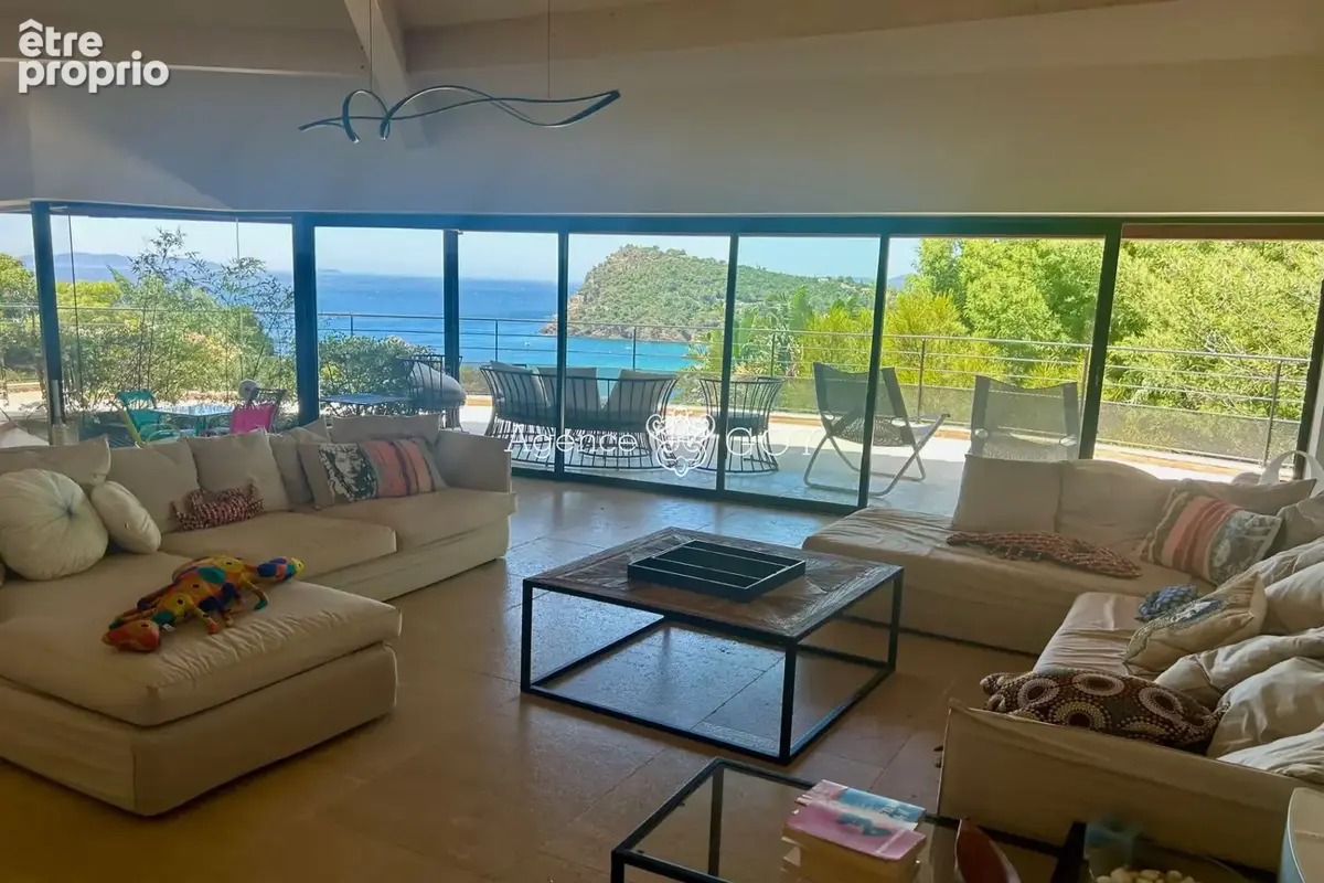 Maison à vendre à Rayol-Canadel-Sur-Mer (83820) - photo 3
