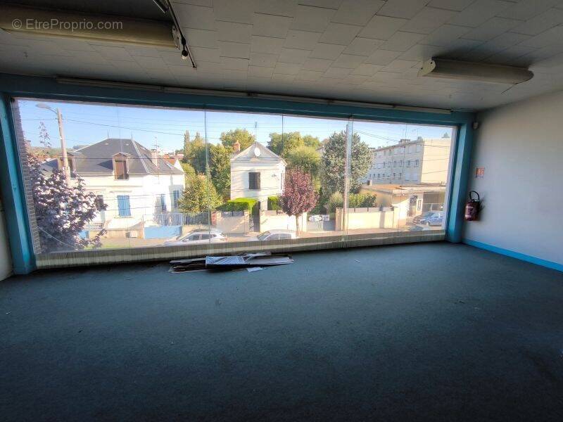 Commerce à CHATEAU-THIERRY