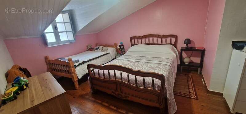 Maison à CASTELNAU-D&#039;AUZAN