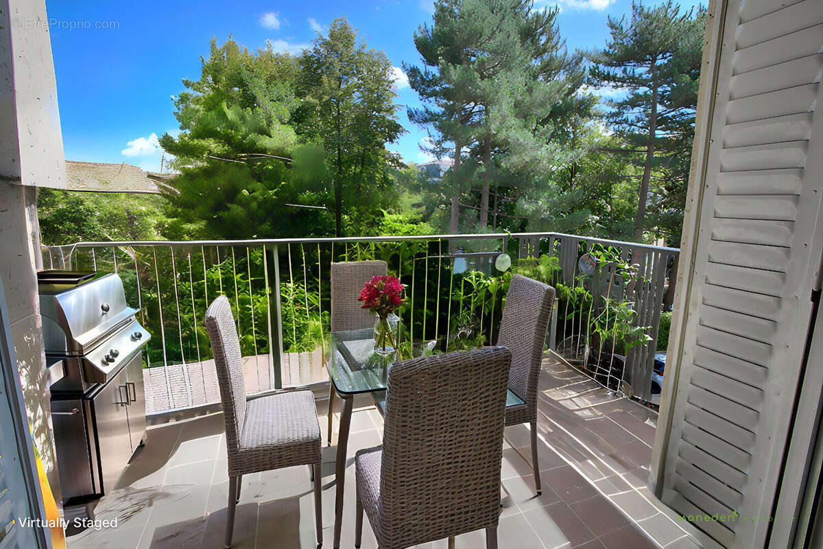 Appartement à PARIS-16E