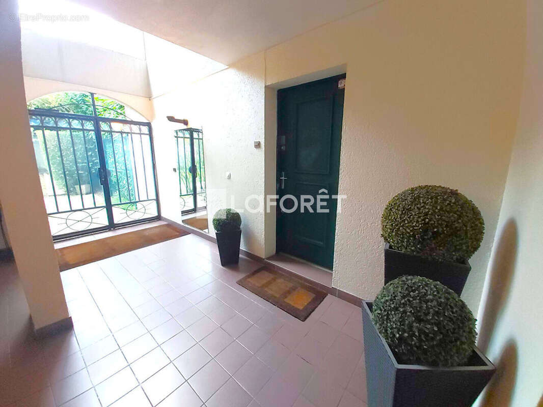 Appartement à LE RAINCY