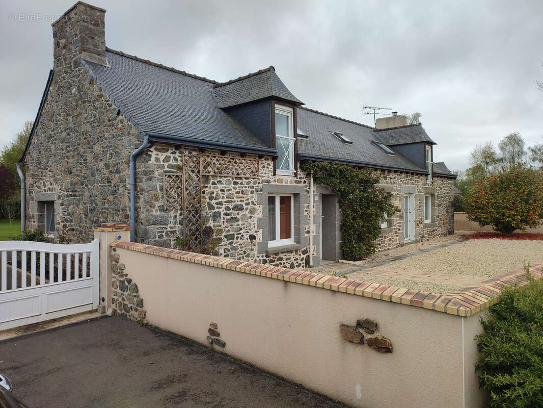 Maison à COETMIEUX