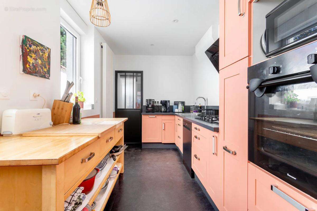 Maison de 4 pièces de 120 m² à Roubaix - photo 5