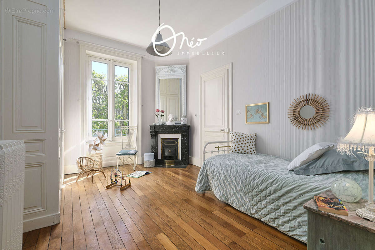 Maison à SAINT-SYMPHORIEN-D'OZON