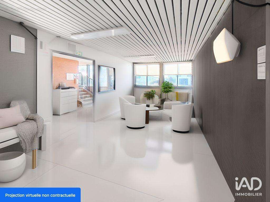 Photo 3 - Commerce à CHAUMONT