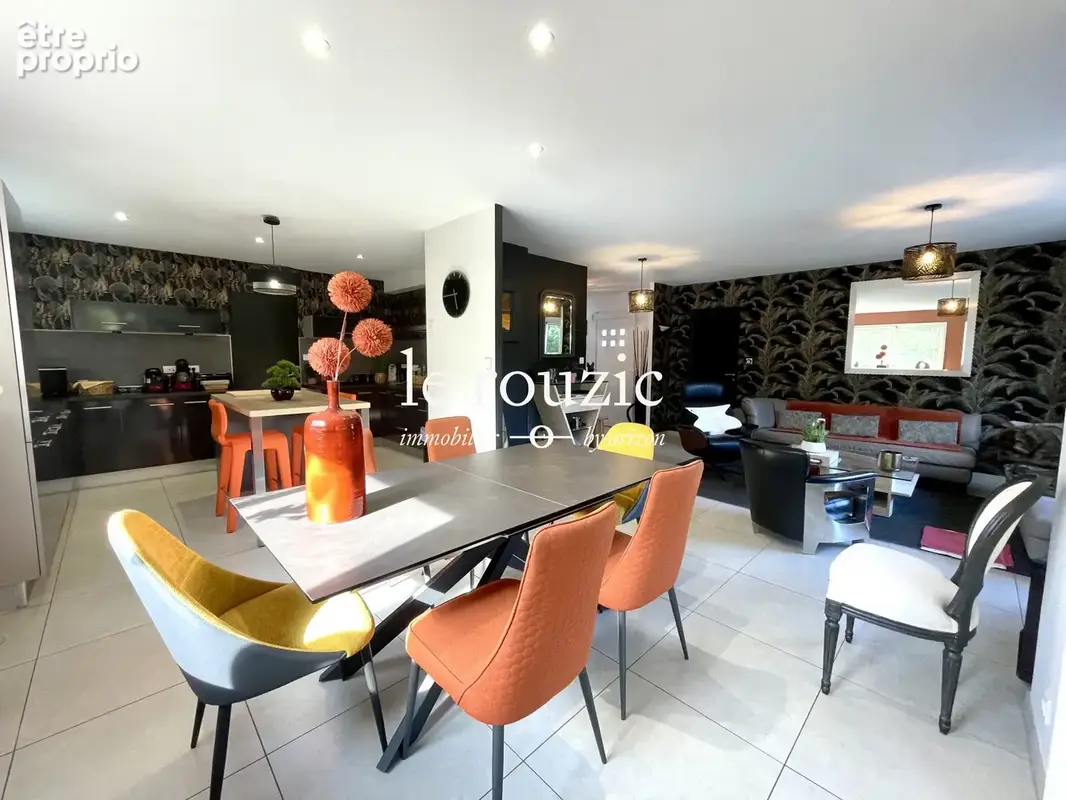 Maison 5 pièces 123 m² à vendre à Caudan (56850) - photo 2