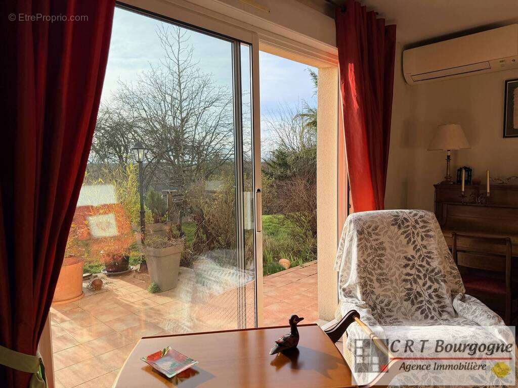 Maison à VILLIERS-SAINT-BENOIT