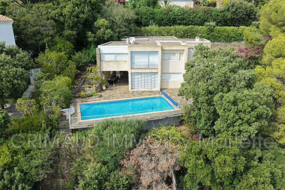 Maison 187 m² à La Croix-Valmer  - photo 5