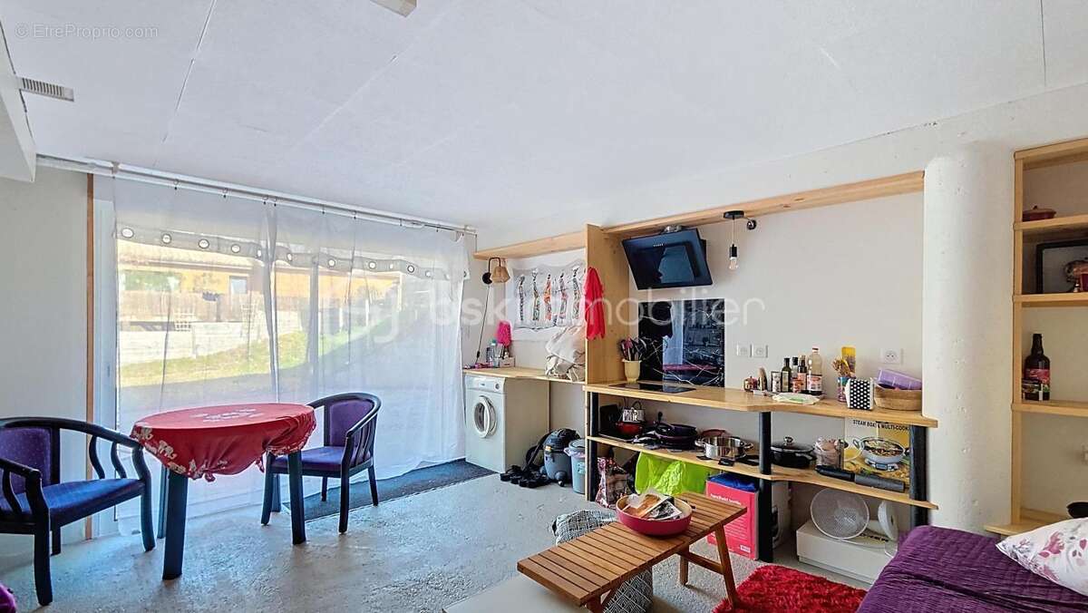 Maison à BELIN-BELIET