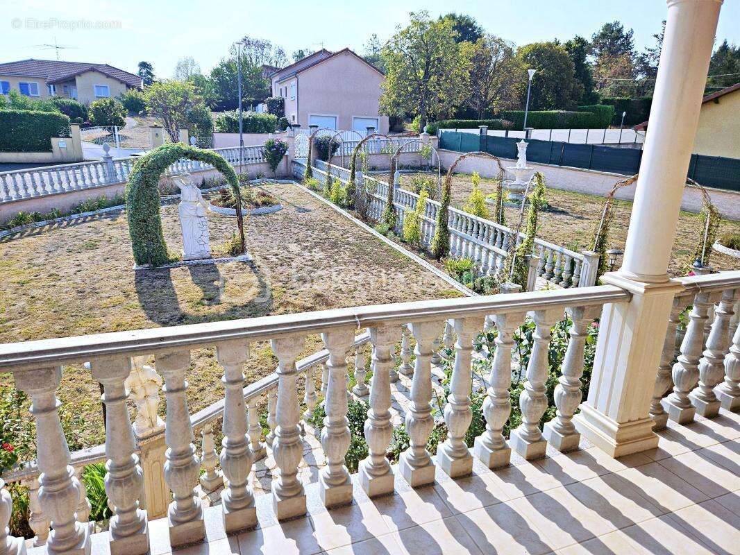 Maison de 233m² habitables - photo 13