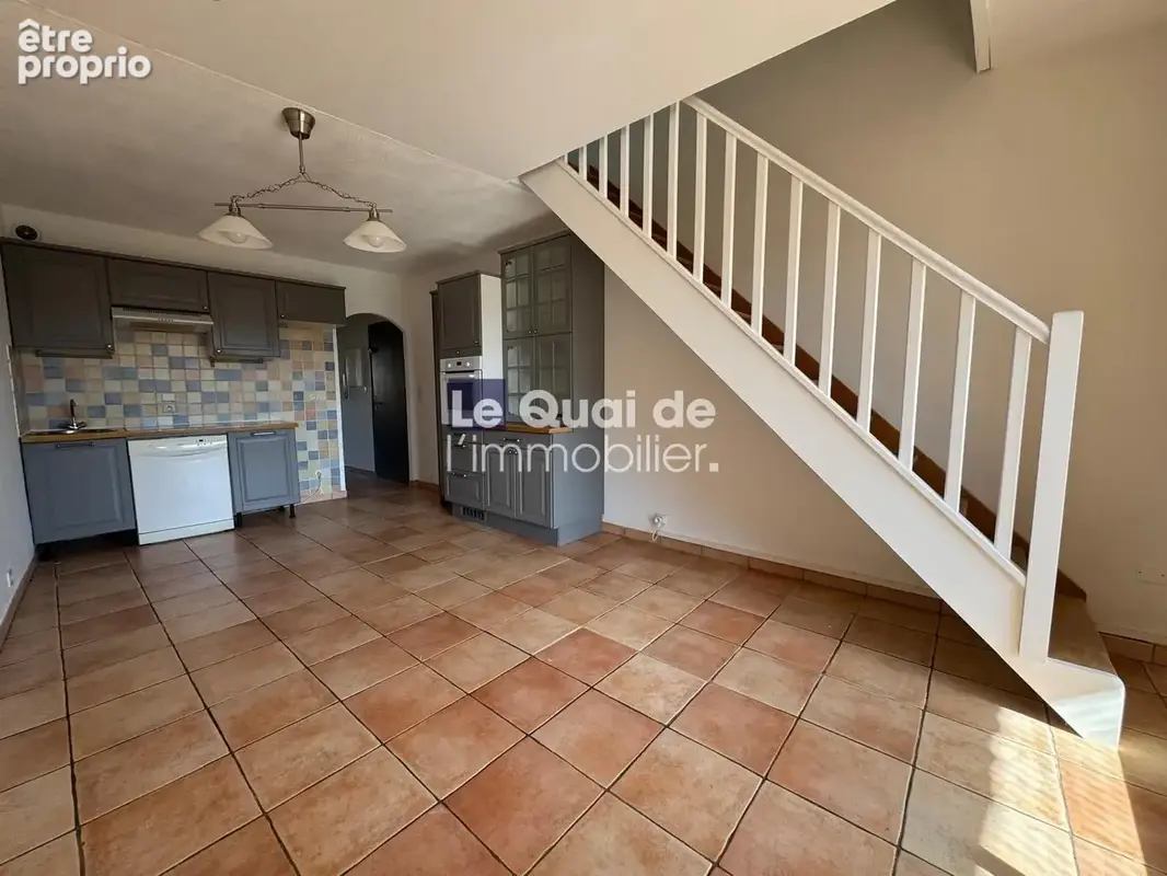 Appartement 4 pièces 54 m² à vendre à Cogolin (83310) - photo 2