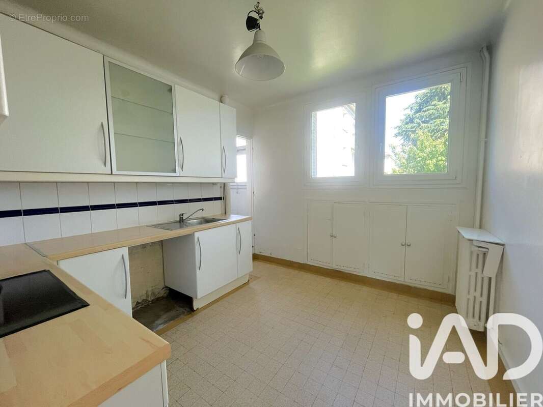 Photo 9 - Appartement à BOURG-LA-REINE