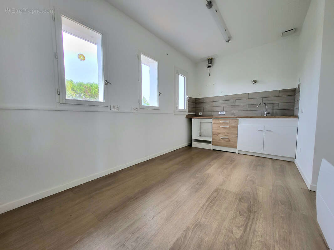 Maison à SAINT-ANDRE-DE-CUBZAC