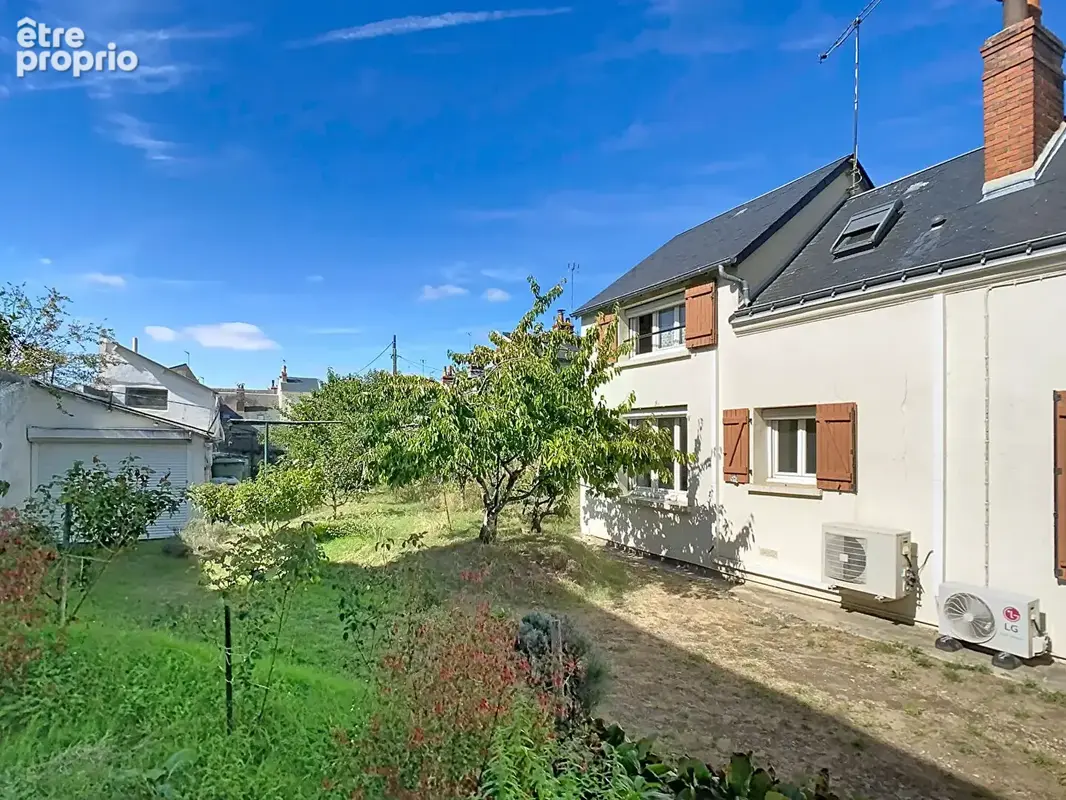 Tours Velpeau proche gare maison avec grand jardin, garage et dépendances - photo 9